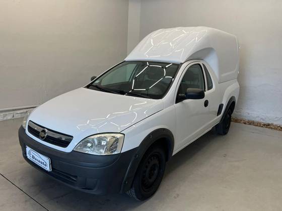 CHEVROLET MONTANA 1.4 MPFI COMBO FURGÃO 8V ECONO FLEX 2P MANUAL